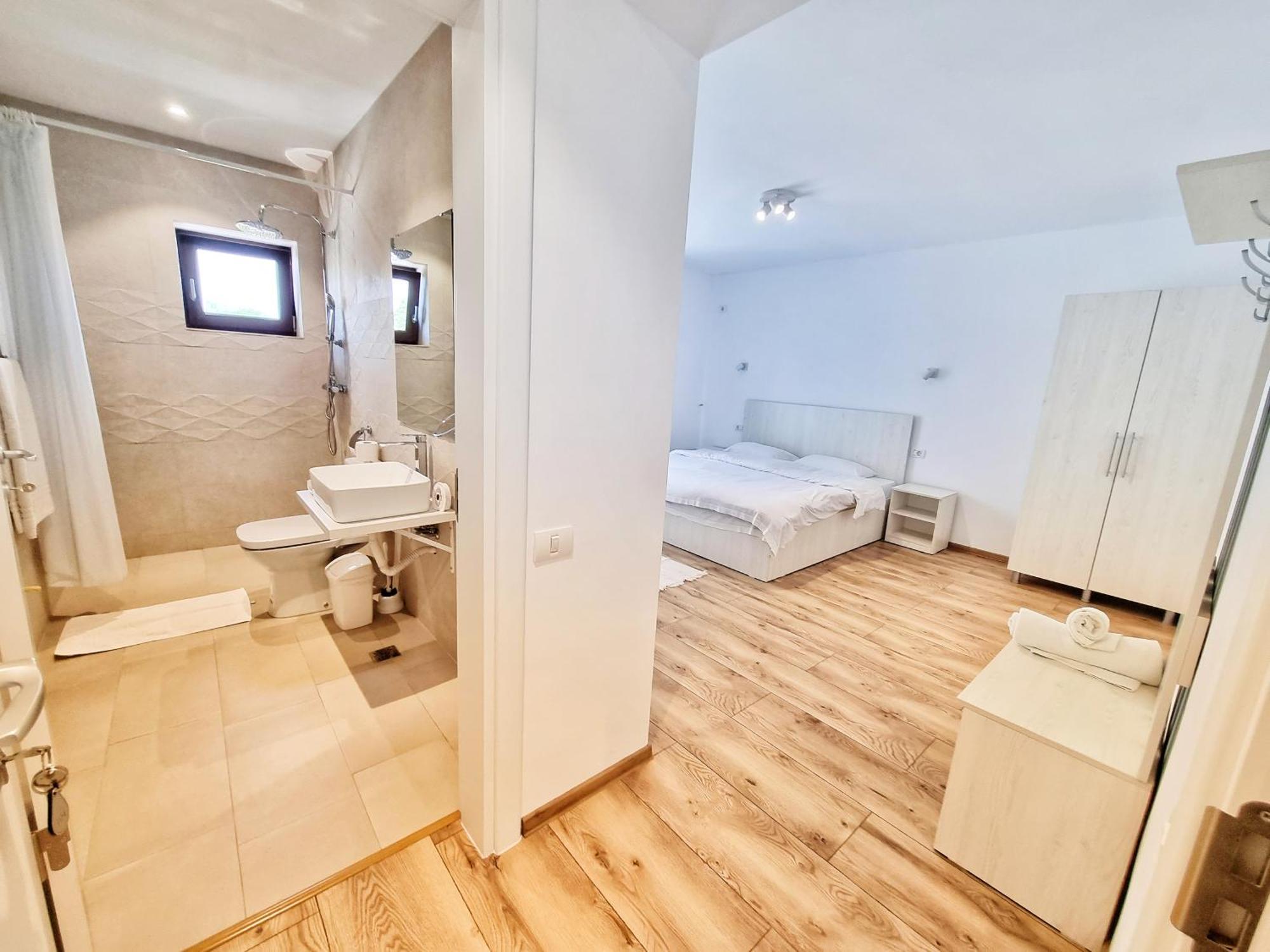 Casa Cochilia - Camera Privata In Localitatea Tuzla Extérieur photo